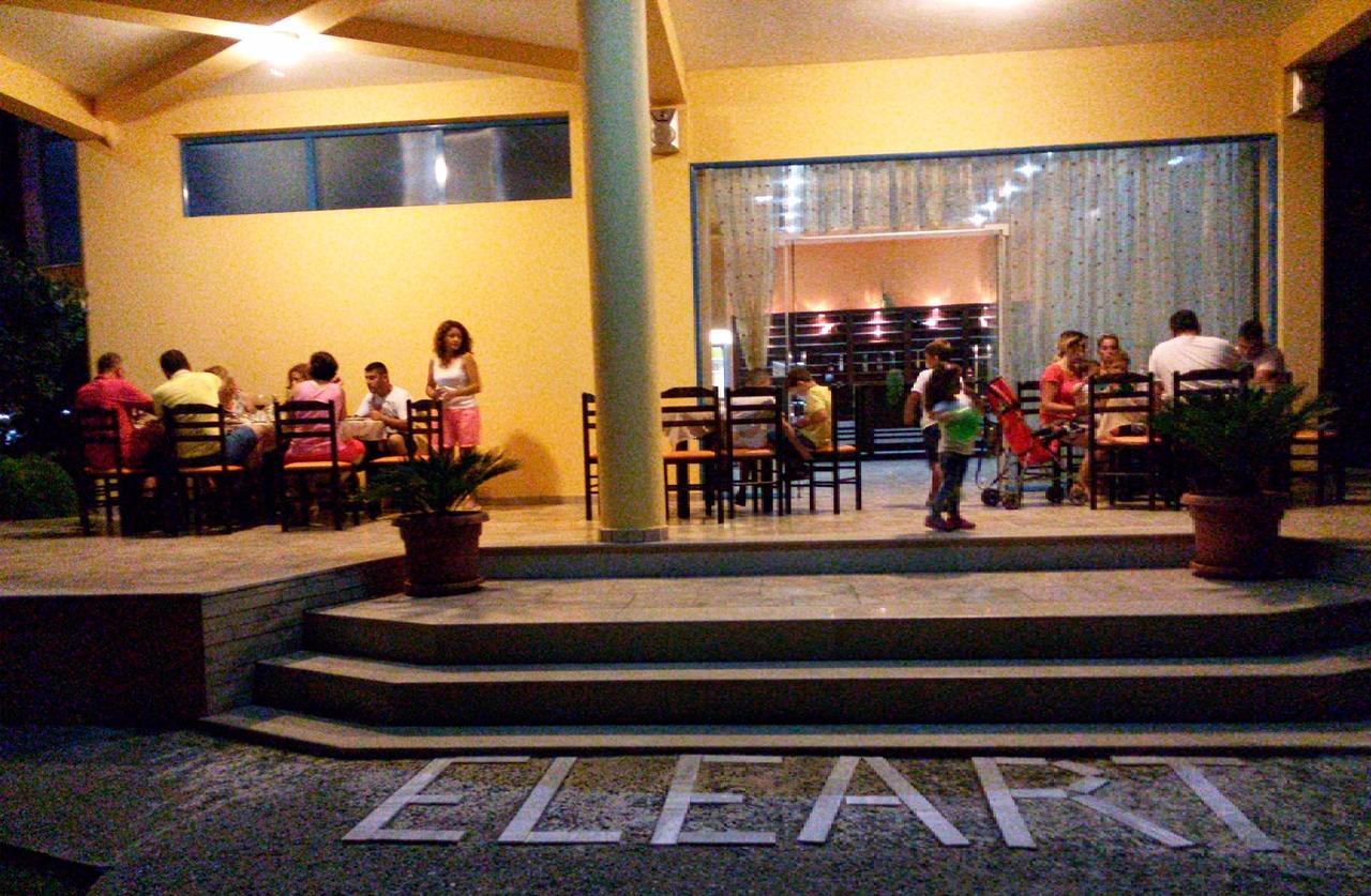 Aparthotel Eleart Golem  Exterior foto